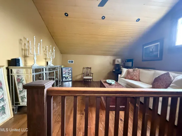 $545,000 | 307 Grand Boulevard, Greenwood, MS 38930