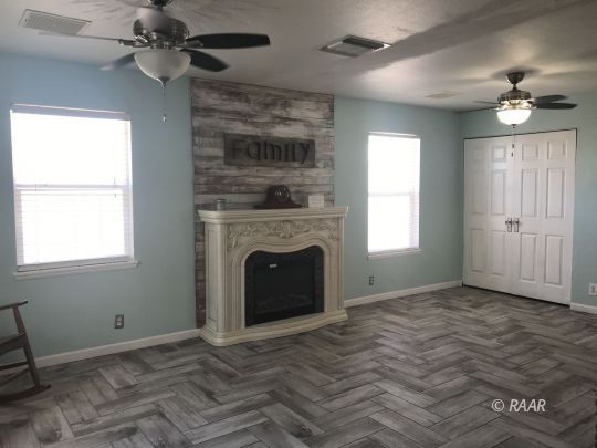 432 South Gateway Boulevard Ridgecrest, CA 93555 - Photo 12 of 35