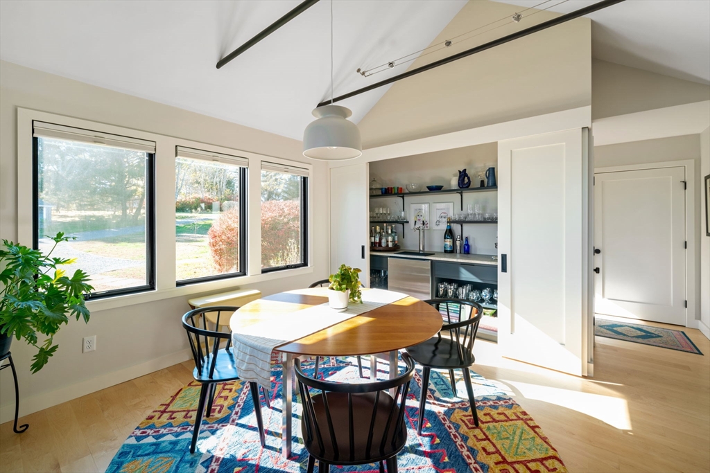 542 River Road Westport, MA 02790 - Photo 14 of 36