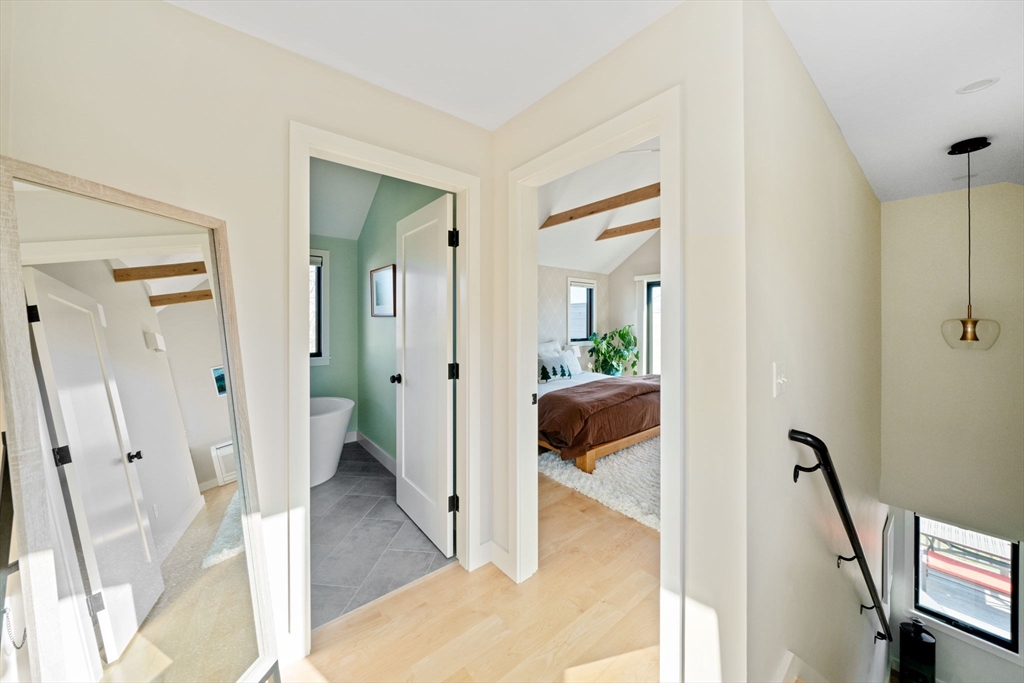 542 River Road Westport, MA 02790 - Photo 27 of 36