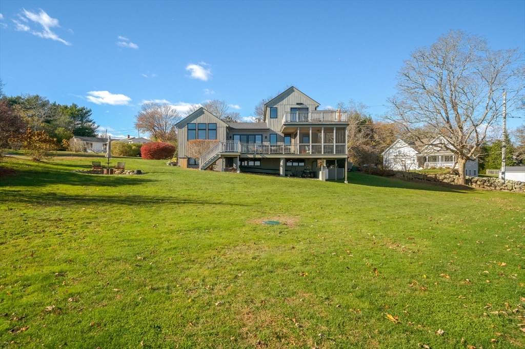 542 River Road Westport, MA 02790 - Photo 4 of 36