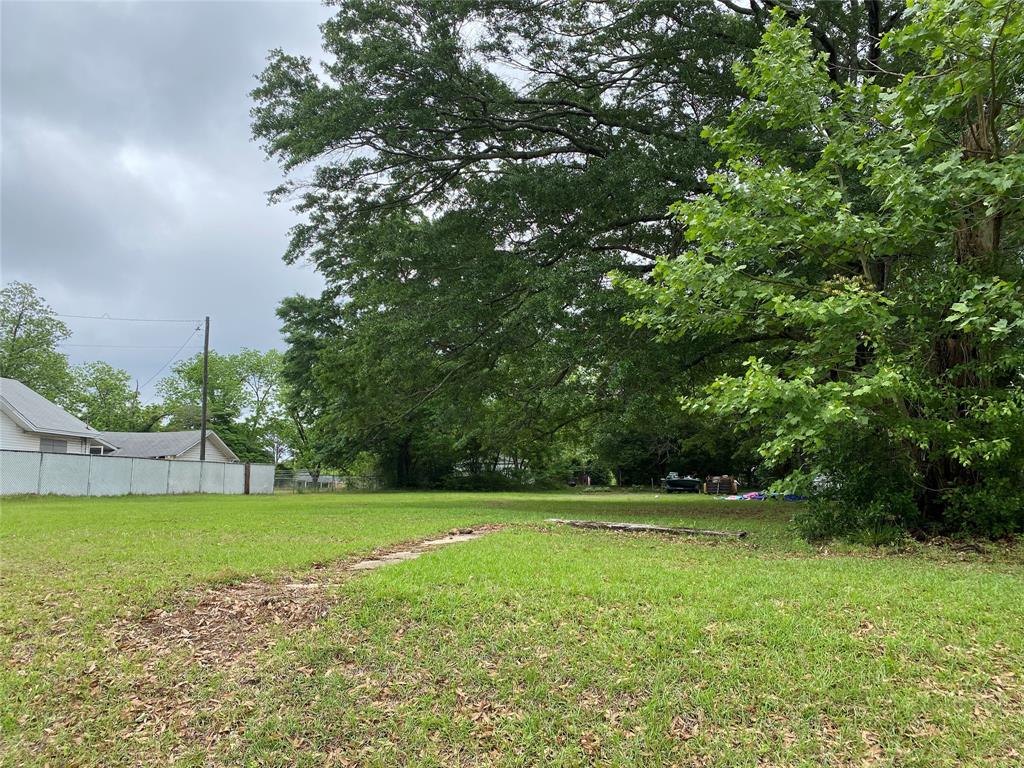 0 Goodwill Street Minden, LA 71055 - Photo 4 of 5 a view of a swimming pool with a yard
