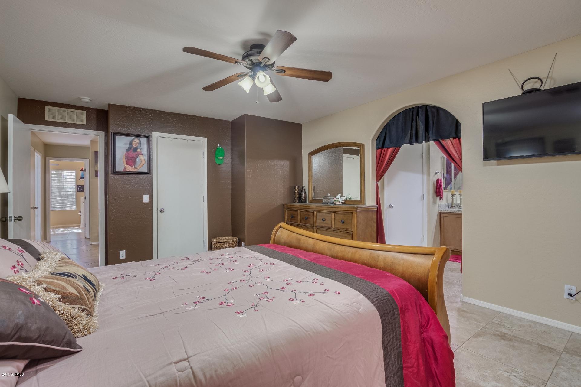 2910 West Pecan Road Phoenix, AZ 85041 - Photo 15 of 21 Pecan (16)