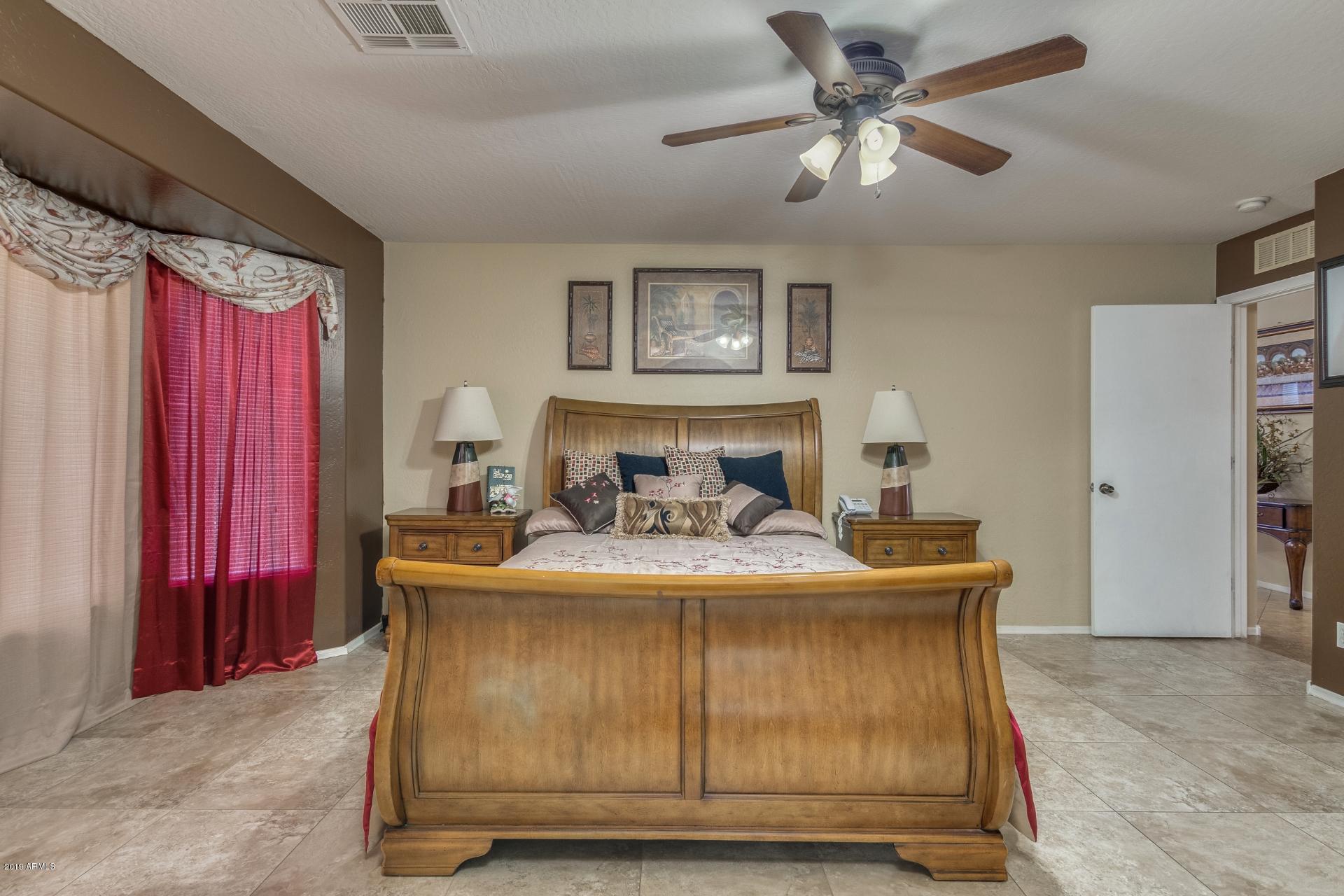 2910 West Pecan Road Phoenix, AZ 85041 - Photo 17 of 21 Pecan (18)