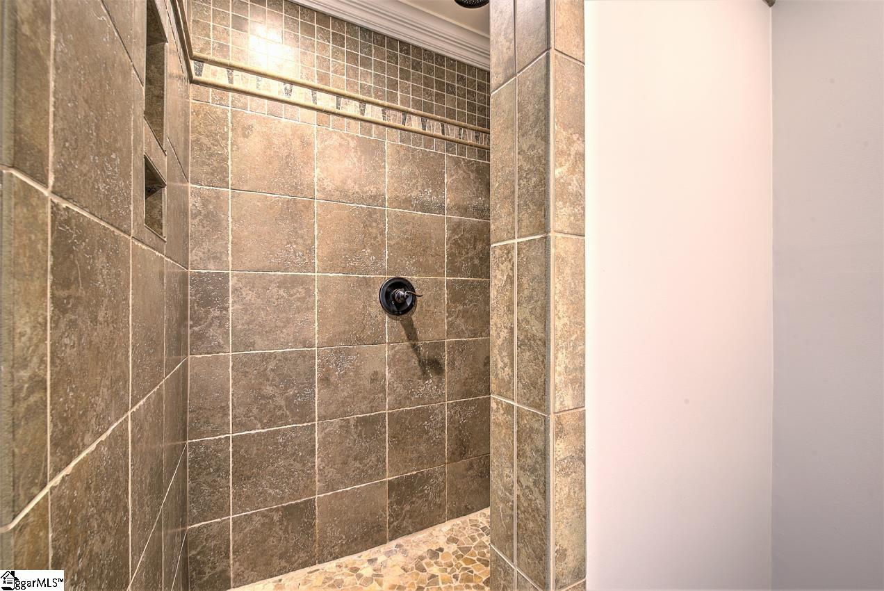 209 Burning Bush Road Mauldin, SC 29662 - Photo 24 of 36