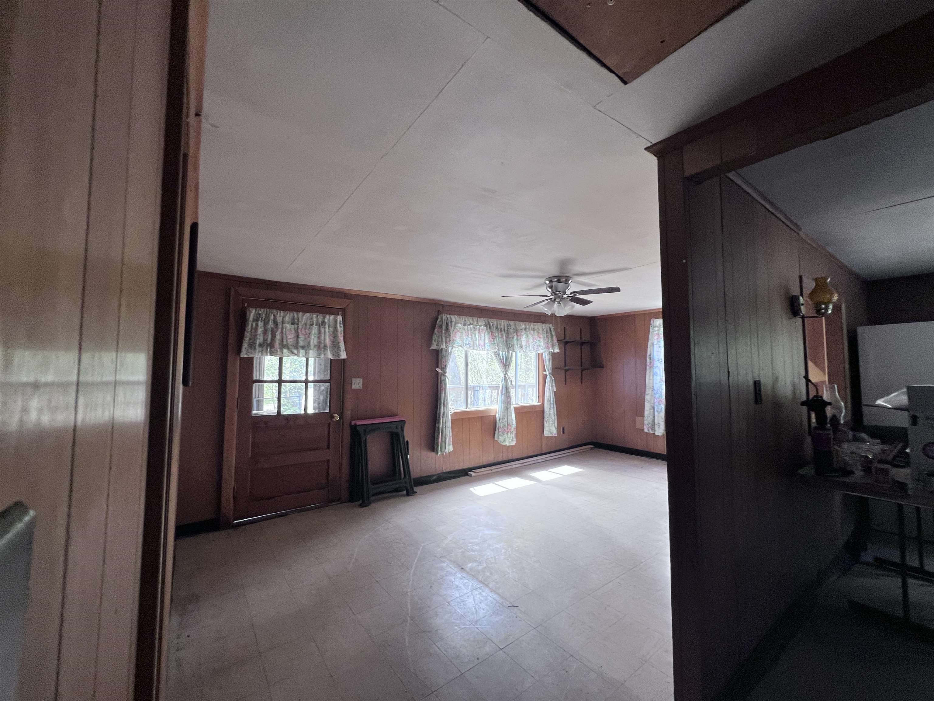 1 Spring Street Hillsborough, NH 03244 - Photo 15 of 16