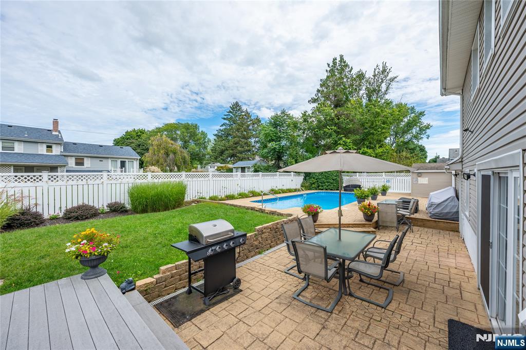 1555 Ratzer Road Wayne, NJ 07470 - Photo 34 of 47 Gallery Image 34