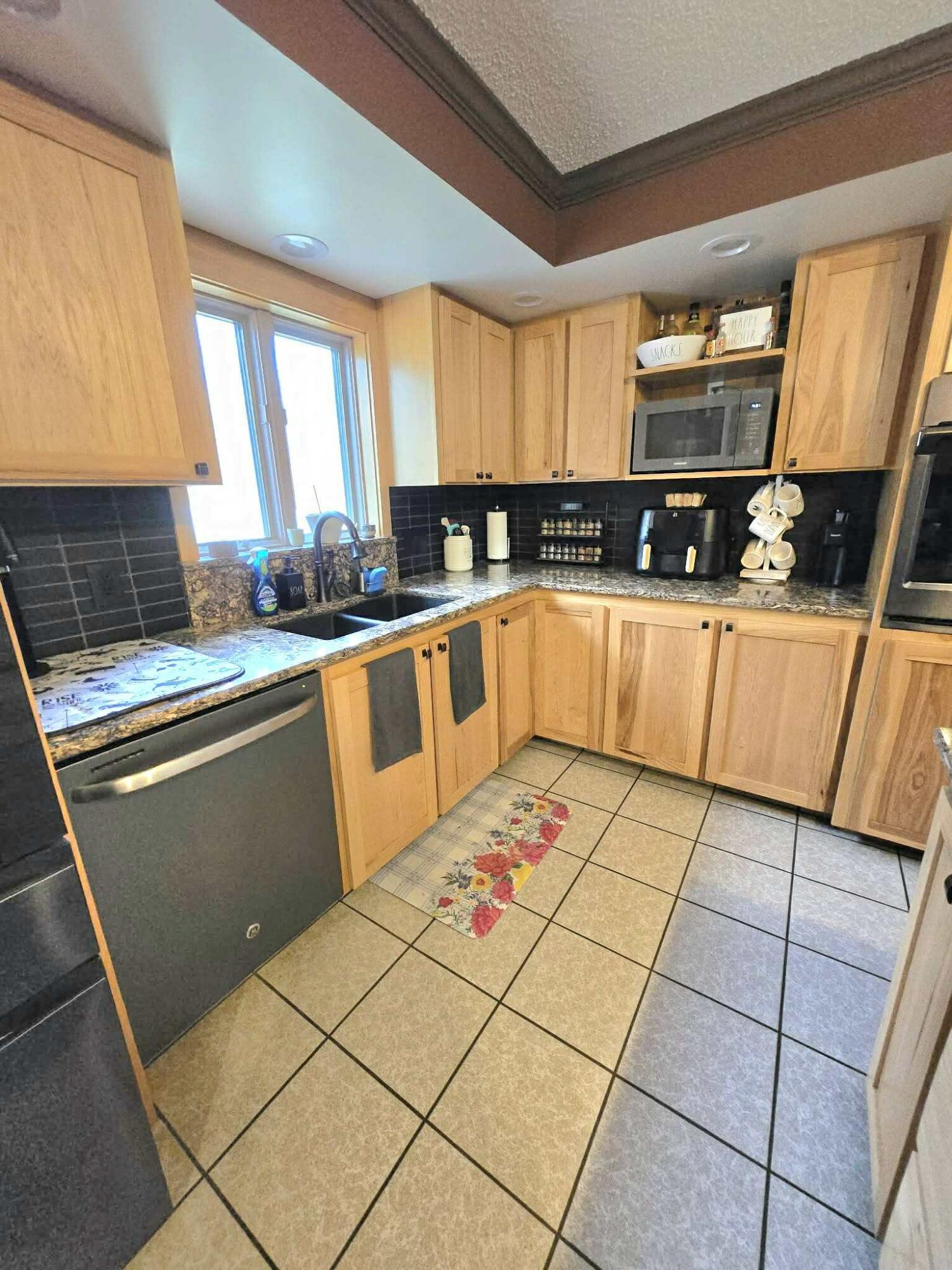166 Howes Corner Road Turner, ME 04282 - Photo 21 of 64 Messenger_creation_73691790-13E0-43DD-97