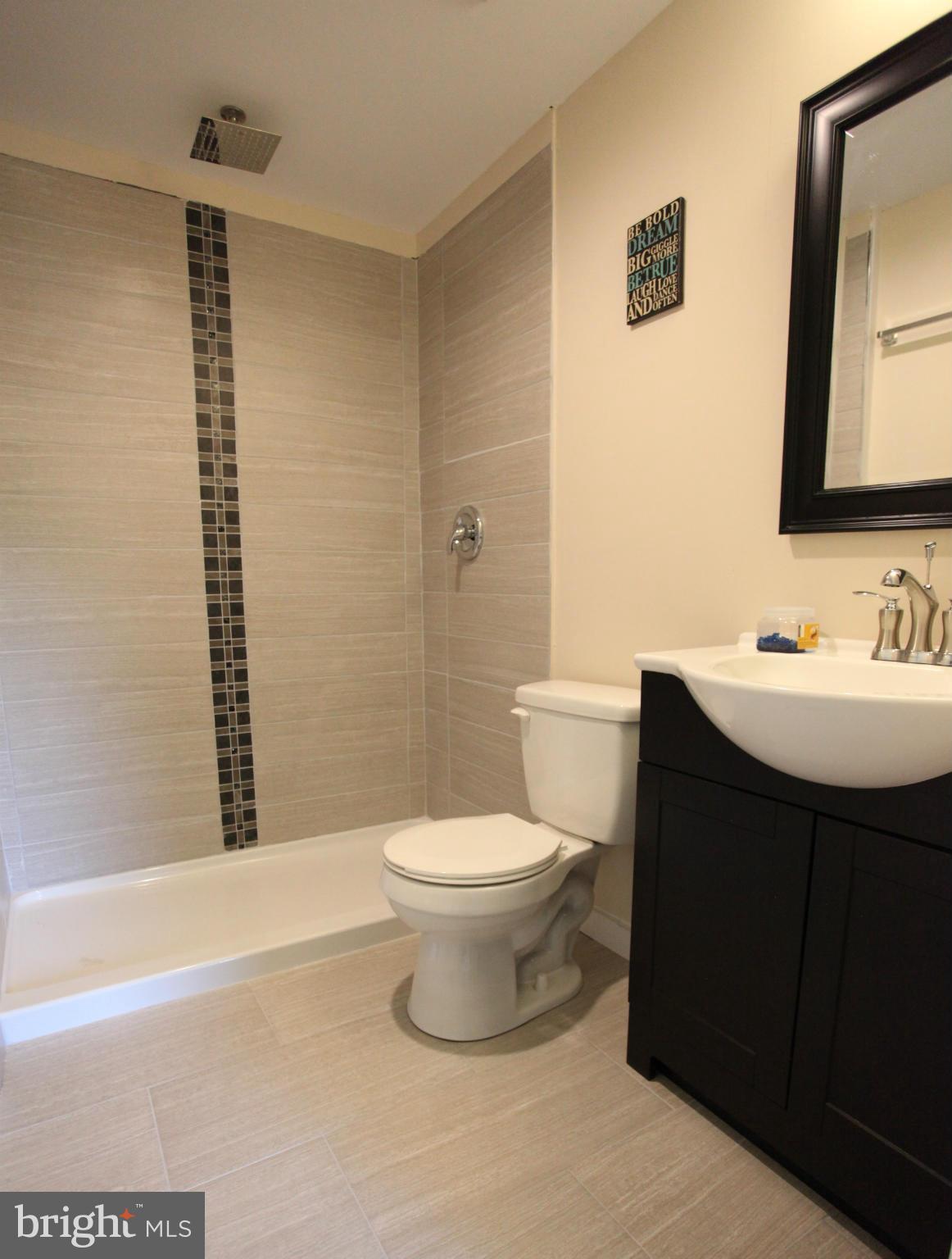5484 Gloucester Road Columbia, MD 21044 - Photo 18 of 24 Bath (Master)