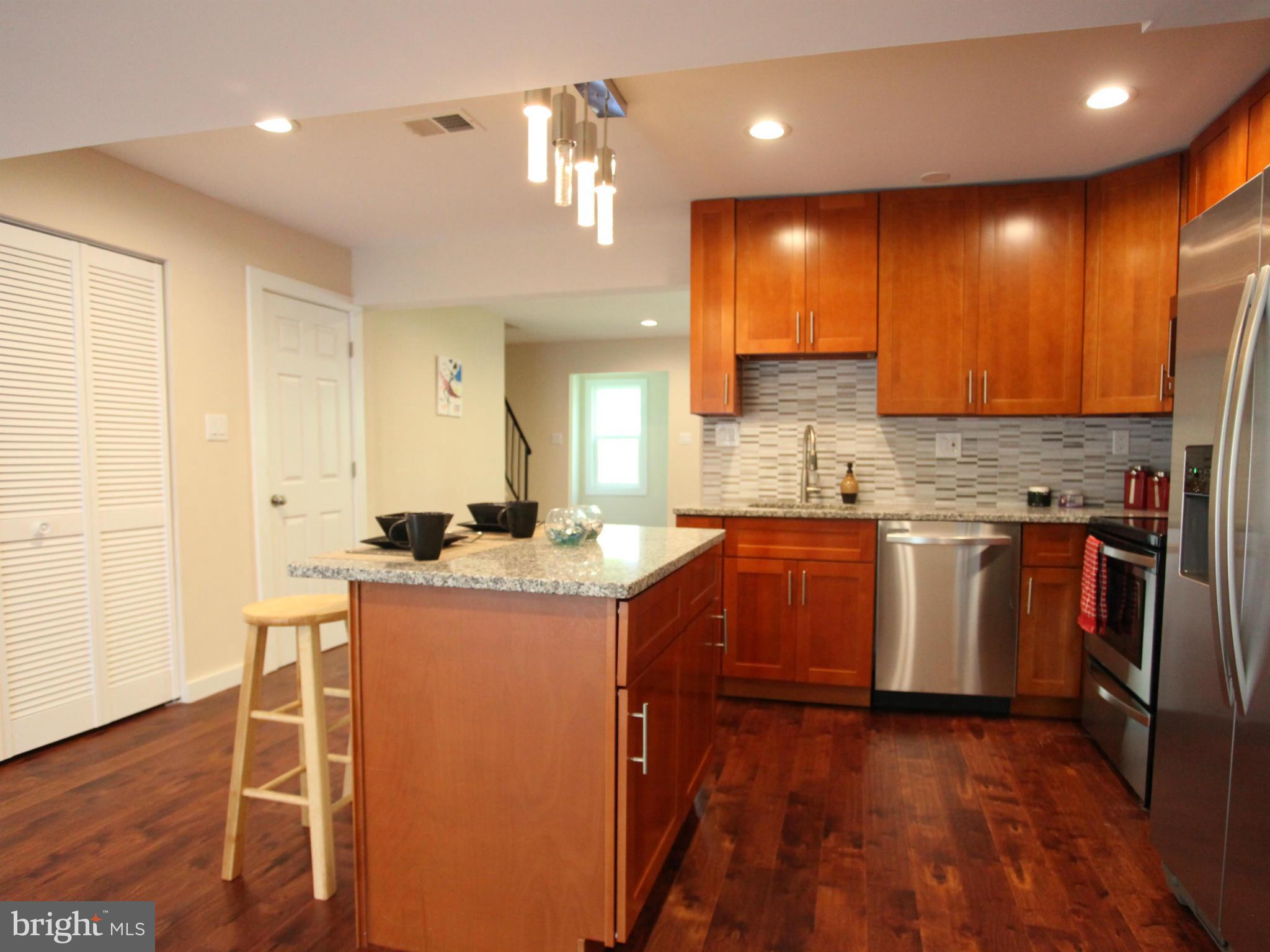 5484 Gloucester Road Columbia, MD 21044 - Photo 4 of 24 Kitchen