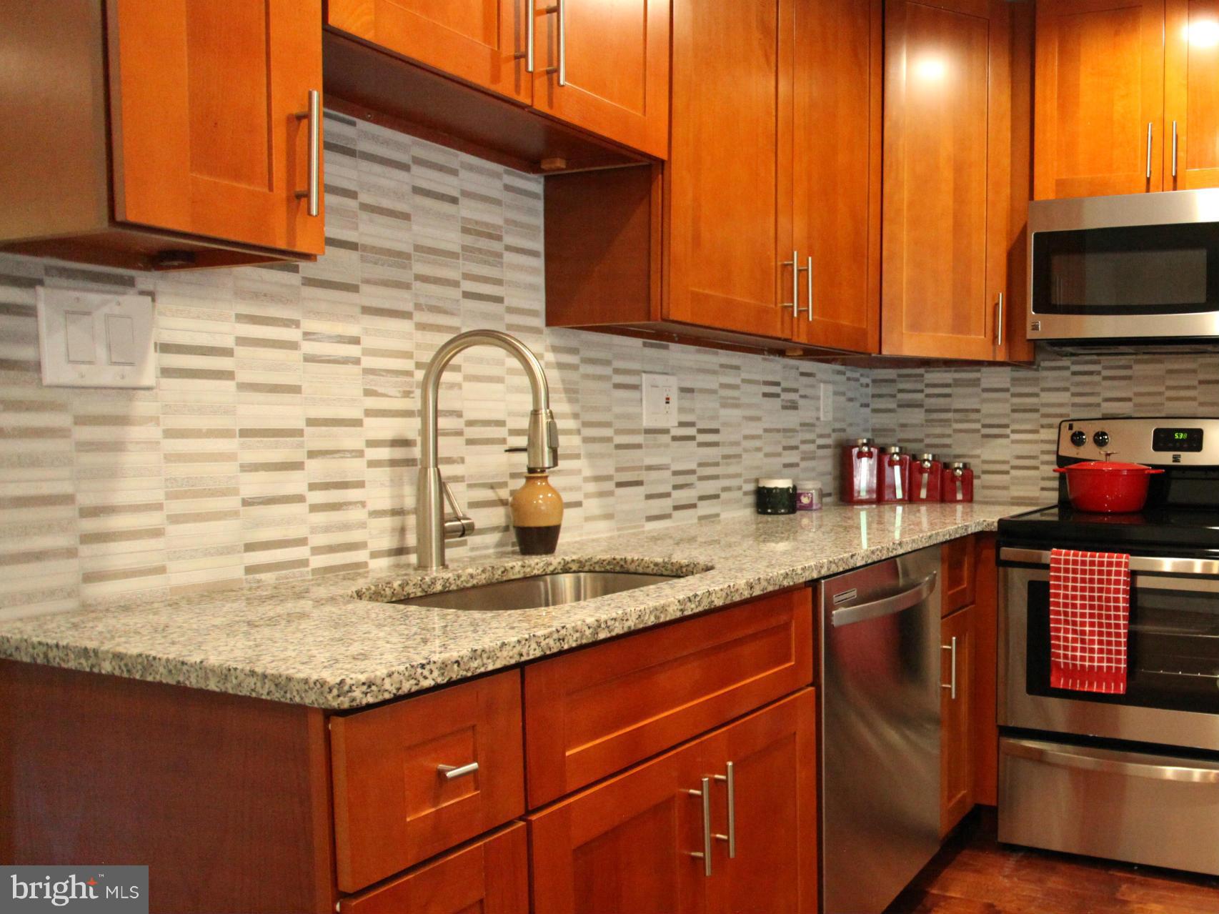 5484 Gloucester Road Columbia, MD 21044 - Photo 8 of 24 Kitchen