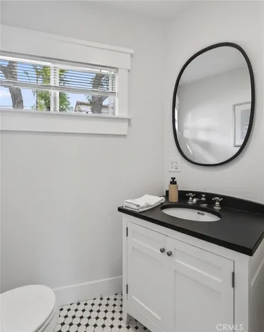 $1,200,000 | 318 South Francisca Avenue, Redondo Beach, CA 90277