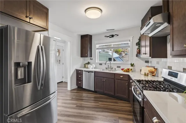 $1,200,000 | 318 South Francisca Avenue, Redondo Beach, CA 90277