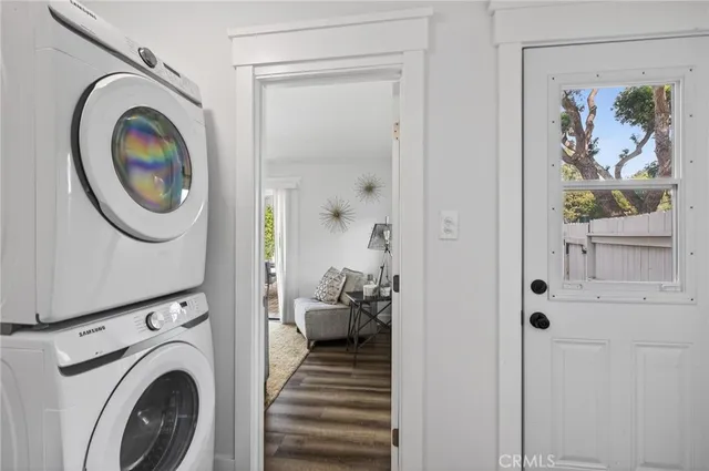 $1,200,000 | 318 South Francisca Avenue, Redondo Beach, CA 90277