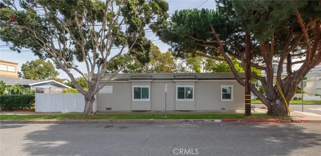 $1,200,000 | 318 South Francisca Avenue, Redondo Beach, CA 90277