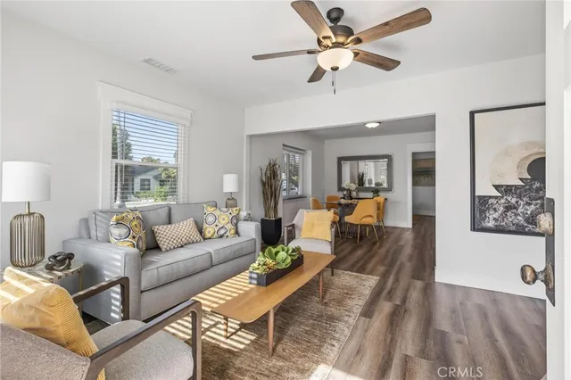 $1,200,000 | 318 South Francisca Avenue, Redondo Beach, CA 90277