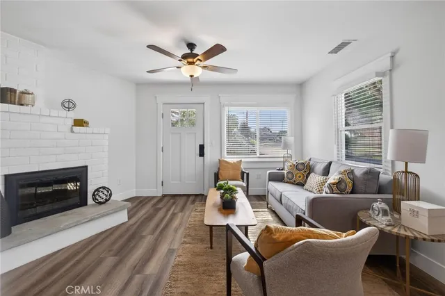 $1,200,000 | 318 South Francisca Avenue, Redondo Beach, CA 90277