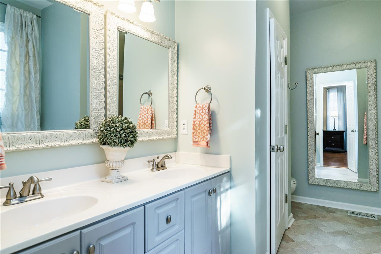 2620 Crofton Springs Drive Raleigh, NC 27615 - Photo 14 of 25 Photo 14