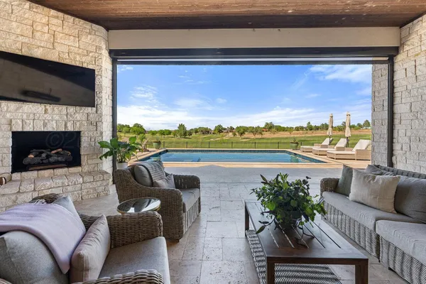 $1,890,000 | 4602 Jesse Jenkins Parkway, Amarillo, TX 79124