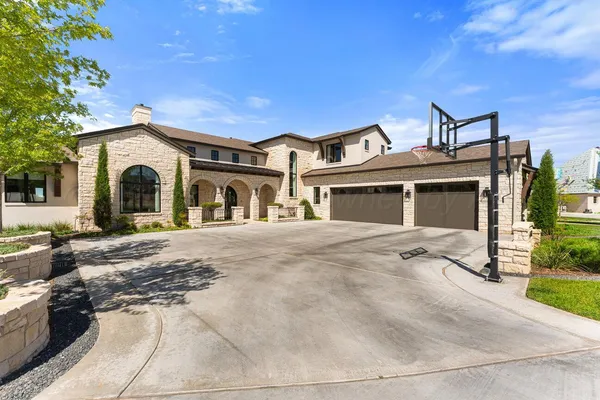 $1,890,000 | 4602 Jesse Jenkins Parkway, Amarillo, TX 79124