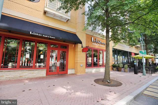 $1,299,000 | 5043 25th Street South, Arlington, VA 22206