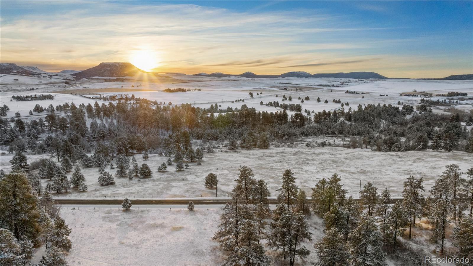 436 West Fox Farm Road Larkspur, CO 80118 - Photo 9 of 50 a view of outdoor space and mountain view