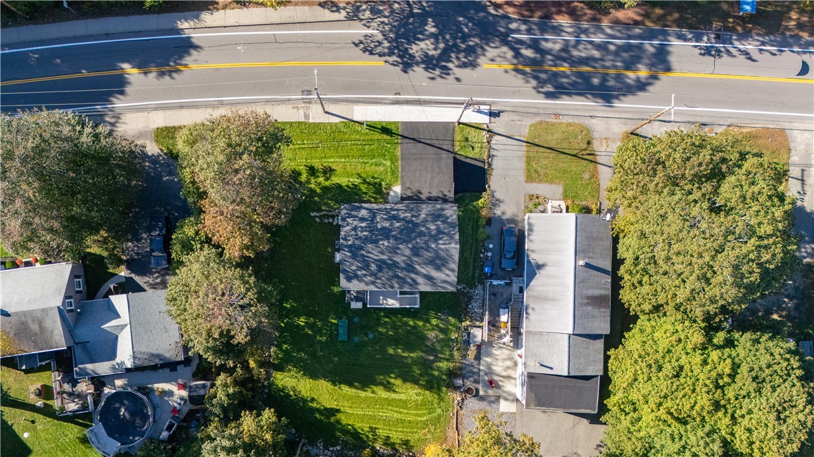 1551 Diamond Hill Road Cumberland, RI 02864 - Photo 11 of 41