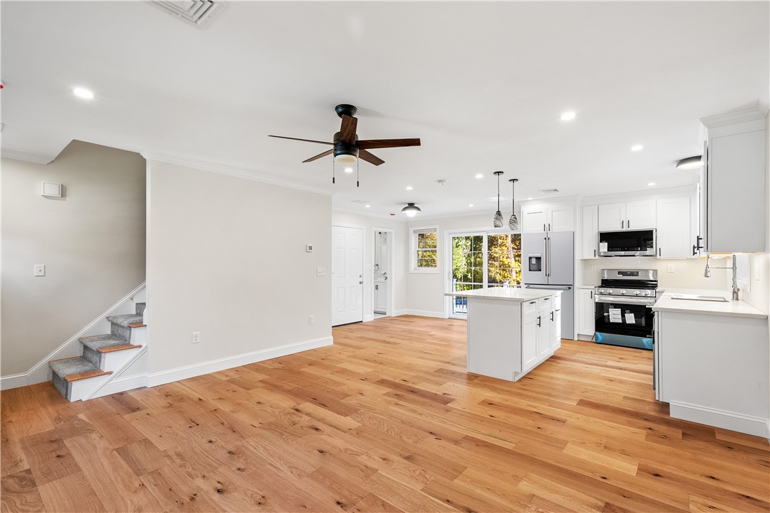 1551 Diamond Hill Road Cumberland, RI 02864 - Photo 20 of 41