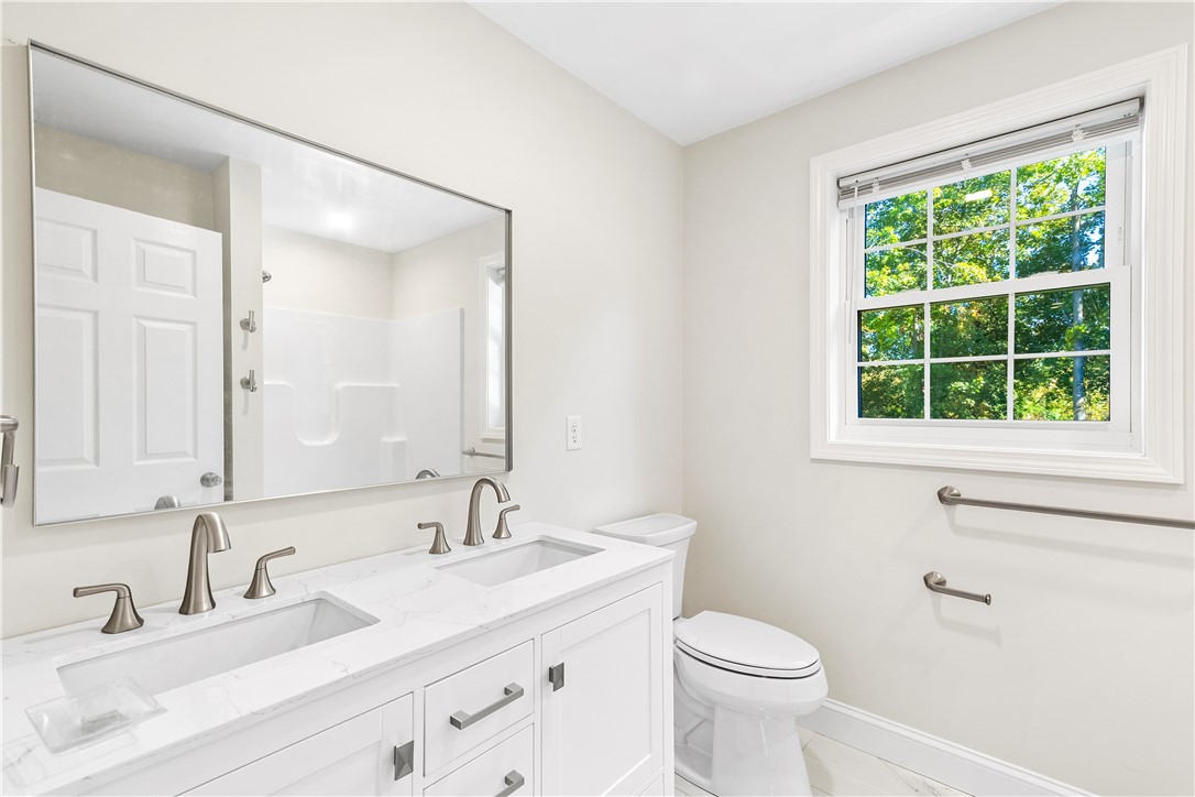 1551 Diamond Hill Road Cumberland, RI 02864 - Photo 22 of 41