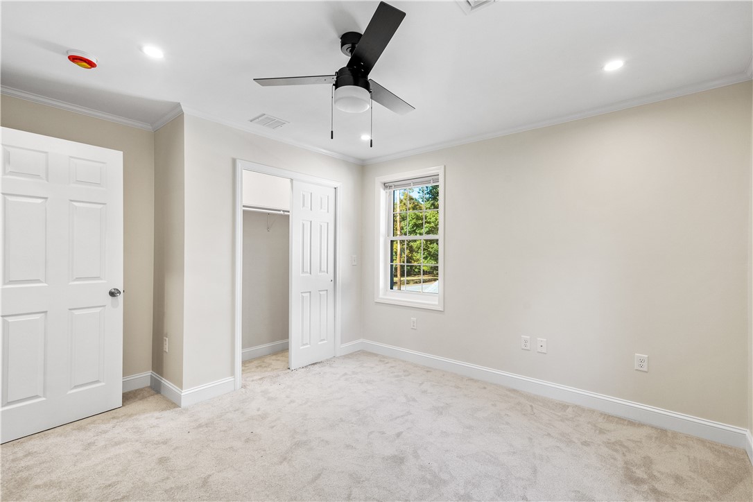 1551 Diamond Hill Road Cumberland, RI 02864 - Photo 30 of 41