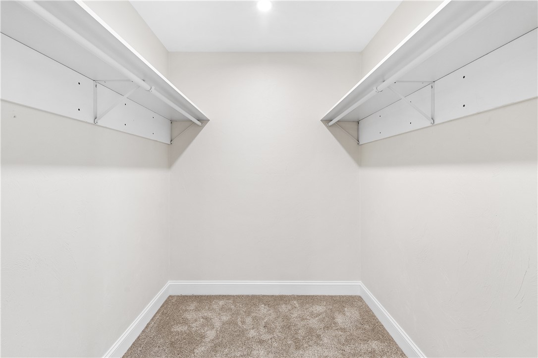 1551 Diamond Hill Road Cumberland, RI 02864 - Photo 32 of 41