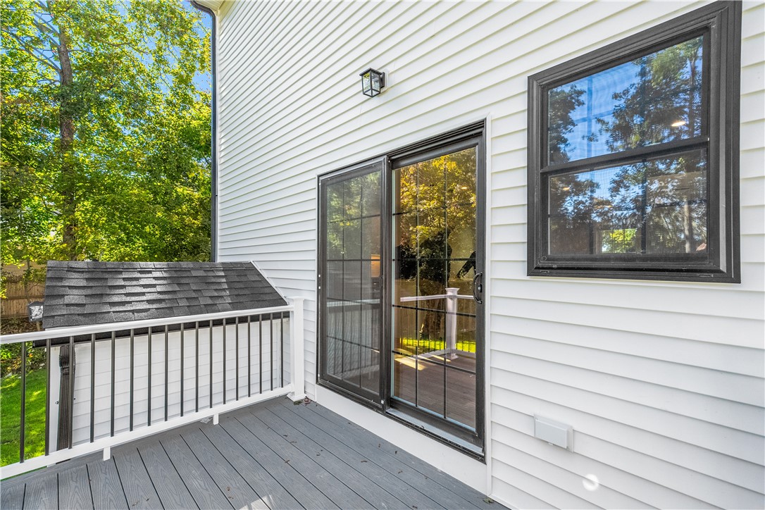 1551 Diamond Hill Road Cumberland, RI 02864 - Photo 4 of 41