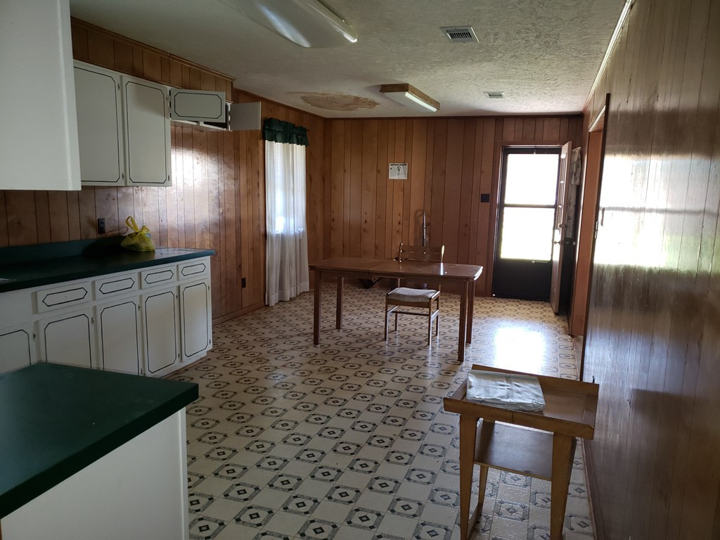 205 West St Sw Roxie, MS 39661 - Photo 3 of 8 Photo 3