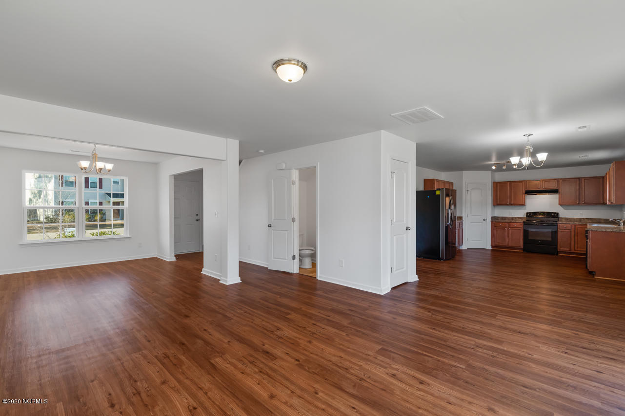 106 Chalet Road Holly Ridge, NC 28445 - Photo 12 of 37 713E929F-E586-4AB9-983C-9ED82BF332DB
