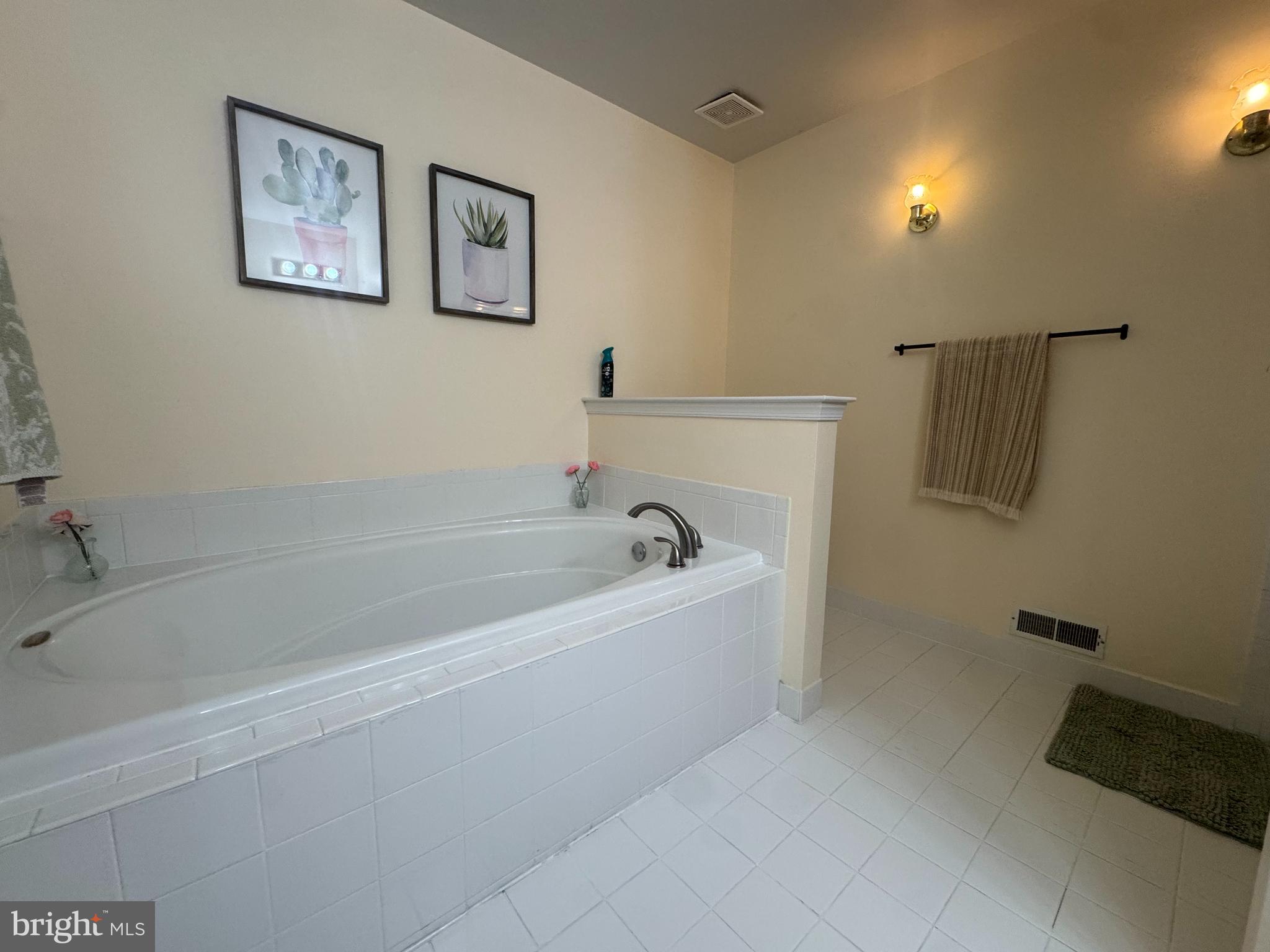 37 Weaver Drive Evesham, NJ 08053 - Photo 9 of 16