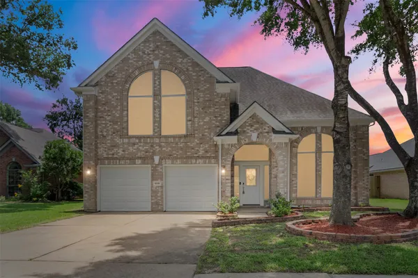 $2,190 | 10310 Little Oak Drive, Baytown, TX 77523