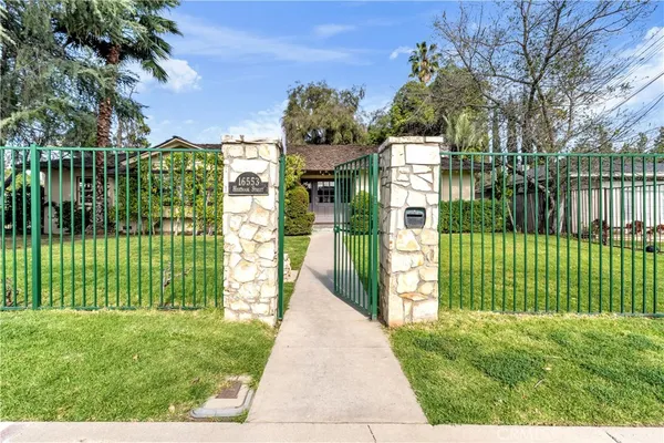 $6,395 | 16553 Hartsook Street, Encino, CA 91436