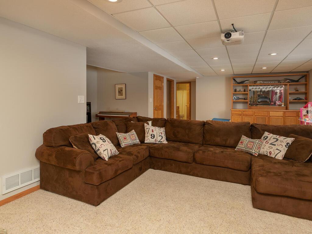 5147 Florence Drive Northwest Rochester, MN 55901 - Photo 26 of 39 Gallery Image 26