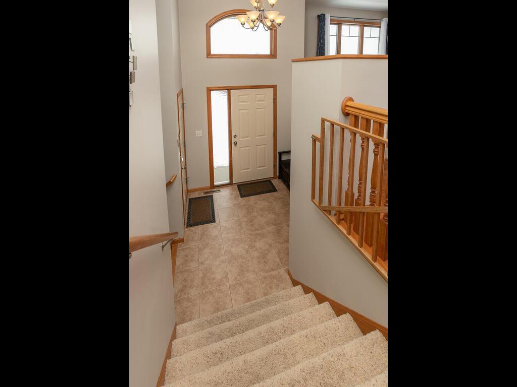 5147 Florence Drive Northwest Rochester, MN 55901 - Photo 4 of 39 Gallery Image 4