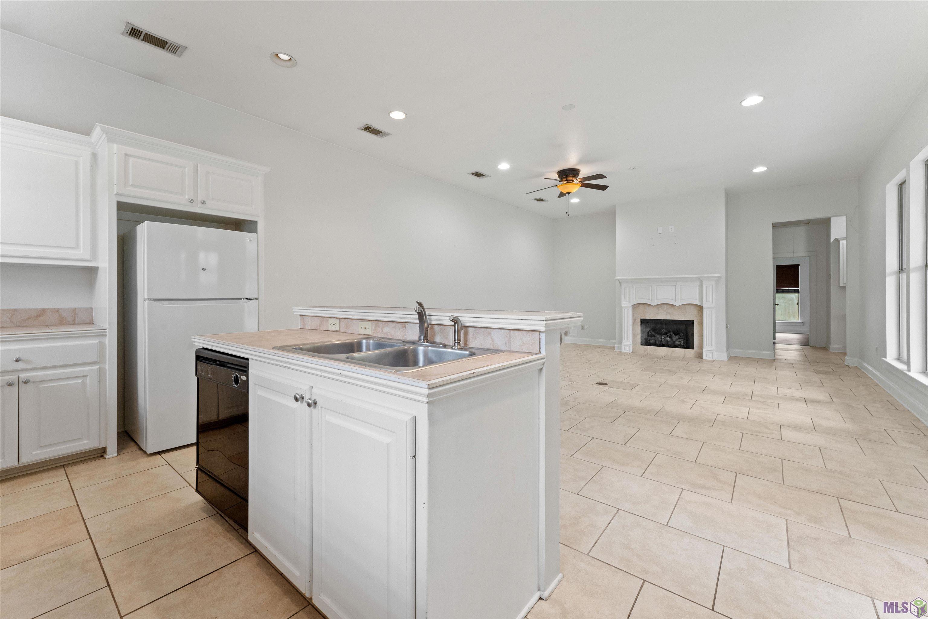 9329 Boone Avenue Baton Rouge, LA 70810 - Photo 7 of 23 Gallery Image 7