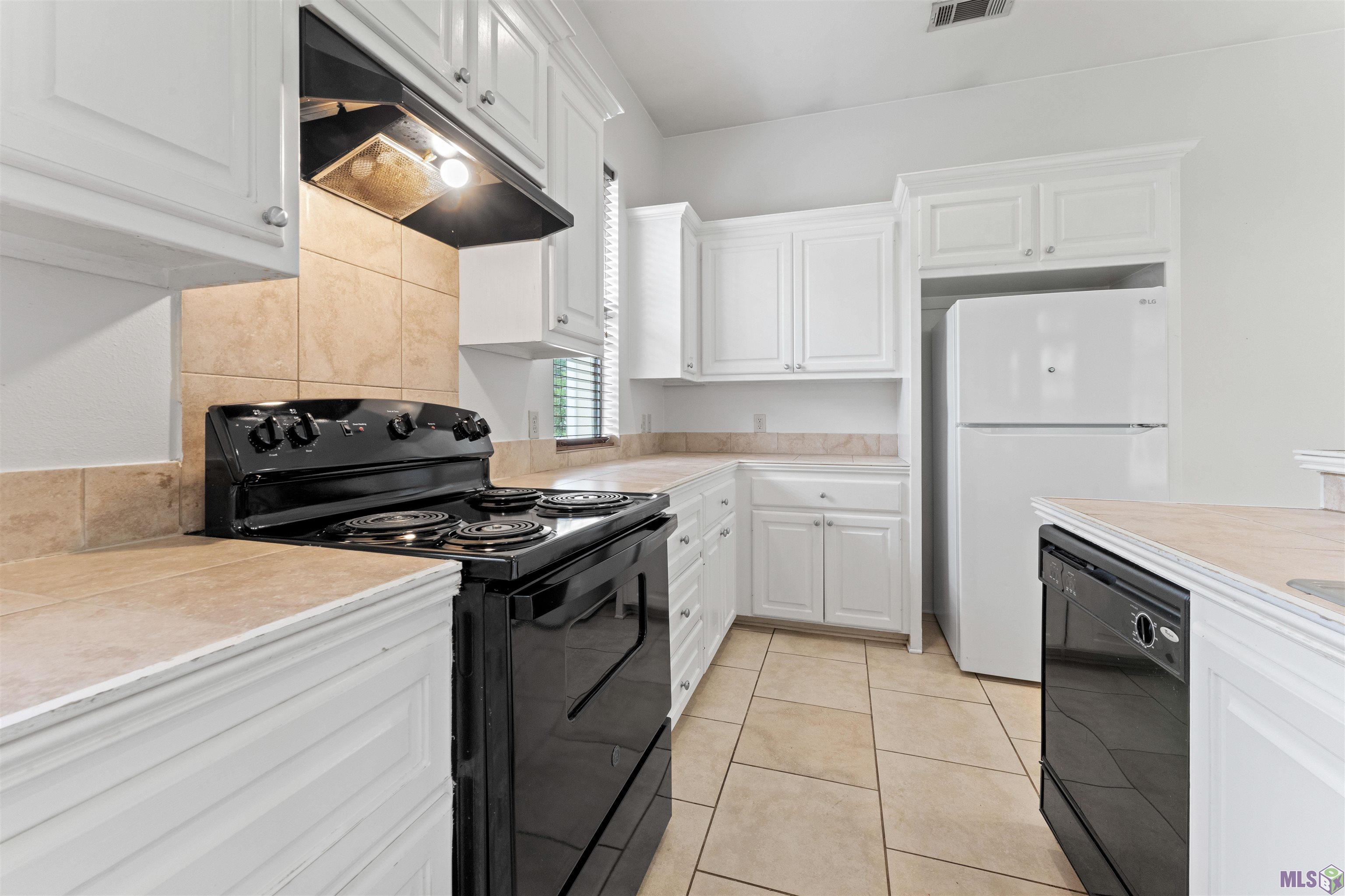 9329 Boone Avenue Baton Rouge, LA 70810 - Photo 8 of 23 Gallery Image 8