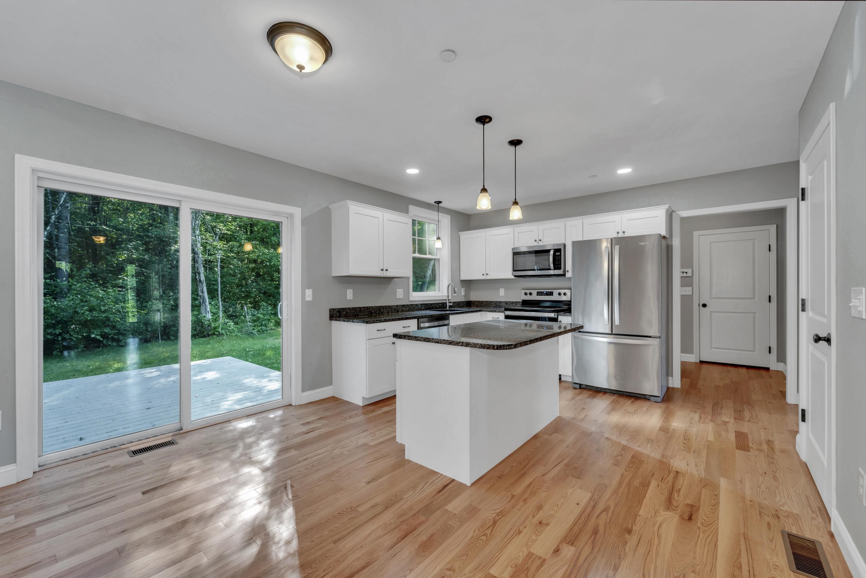 36 Laperle Drive Rochester, NH 03867 - Photo 10 of 48