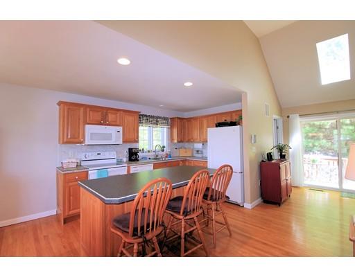 86 Autumn Road Dracut, MA 01826 - Photo 3 of 13 Gallery Image 3