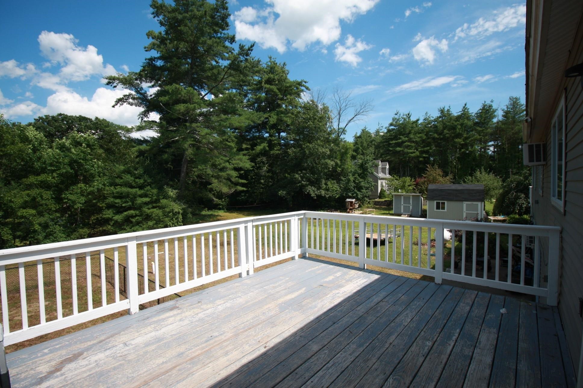 10 Sullivan Road Hudson, NH 03051 - Photo 17 of 20
