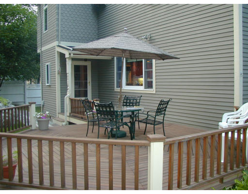 311 Summer Avenue Reading, MA 01867 - Photo 7 of 11