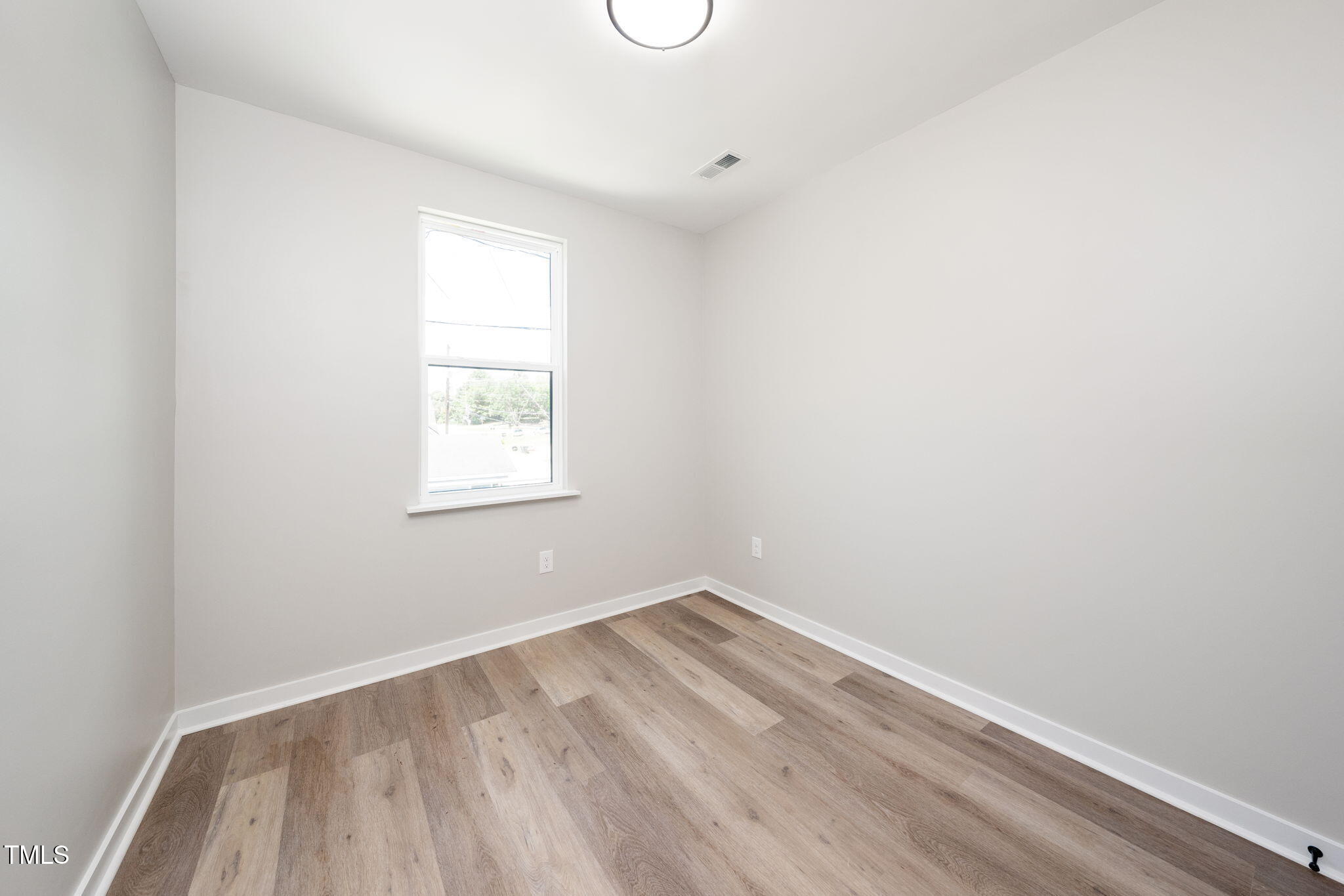 616 Belt Street Durham, NC 27701 - Photo 17 of 29 21-web-or-mls-616 Belt St-16