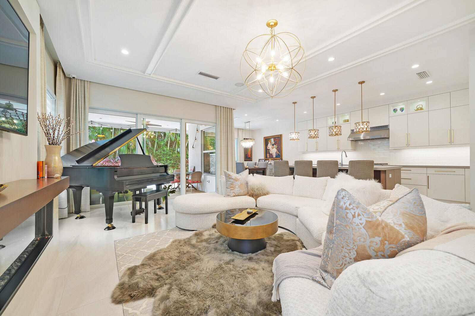 436 Northeast Wavecrest Way Boca Raton, FL 33432 - Photo 7 of 68 Living Room