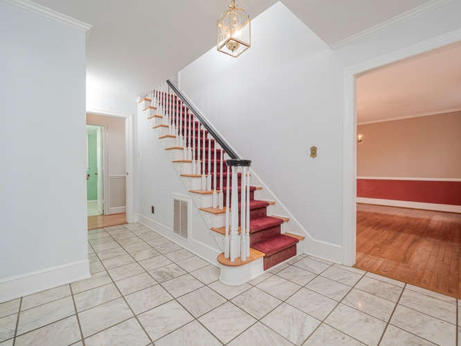 2205 Barfield Court Raleigh, NC 27612 - Photo 5 of 30 Photo 5