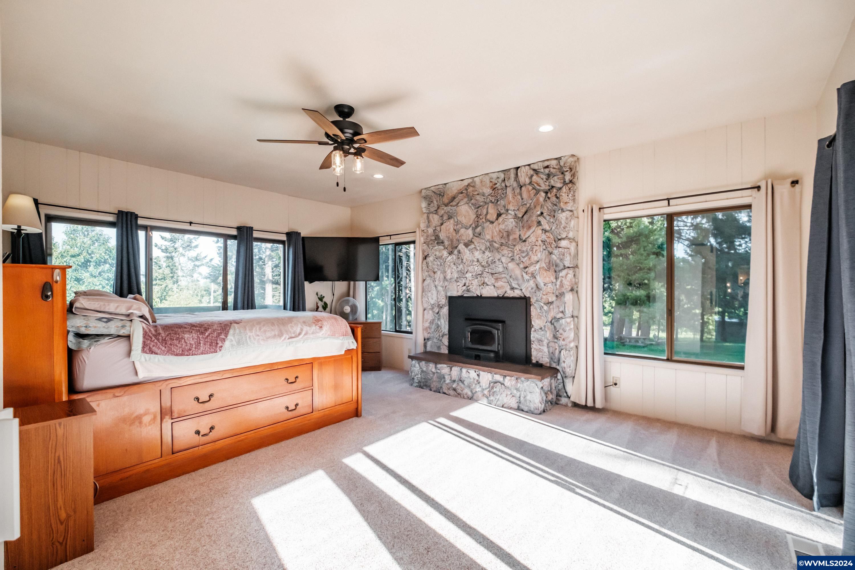 130 South Oak Grove Road Northwest Salem, OR 97304 - Photo 25 of 42 Gallery Image 25