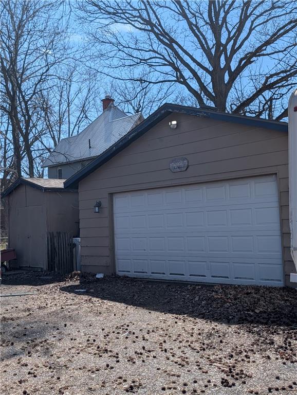 403 South Adams Street Nevada, MO 64772 - Photo 4 of 11